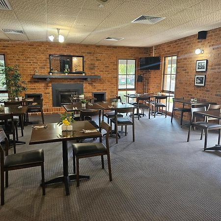 Bega Downs Motor Inn Exteriér fotografie